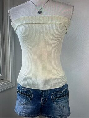 Off-Shoulder Ribbed Crop Top in Cream